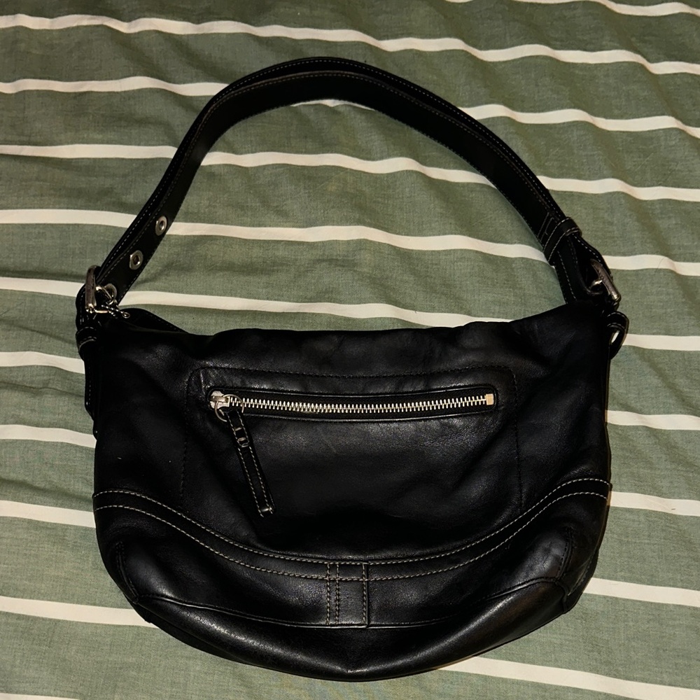 Black Coach Purse (F10939)